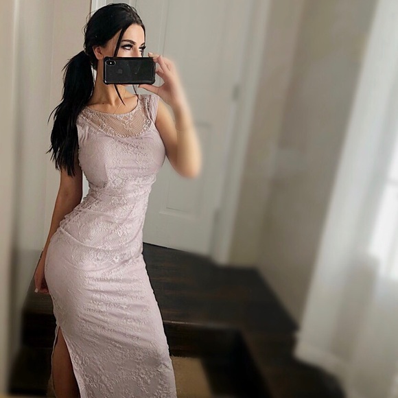 Simply Liliana Dresses & Skirts - Gorgeous Simply Liliana dress